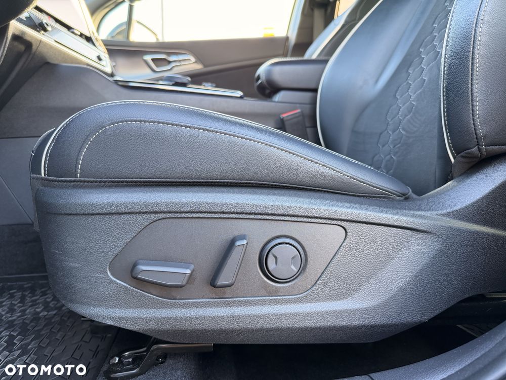 Kia Sportage - 11