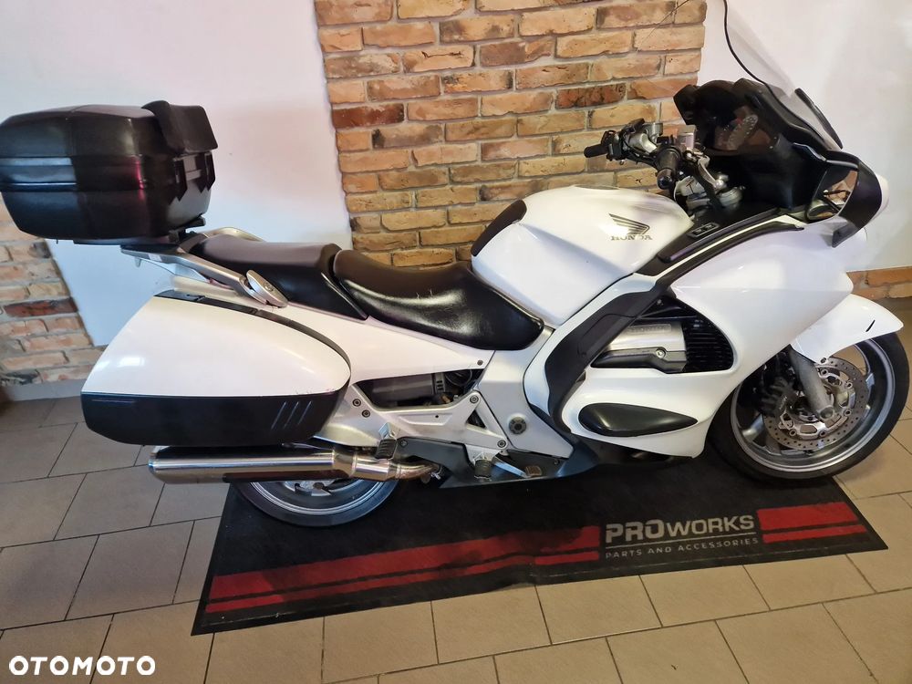 Honda ST - 3