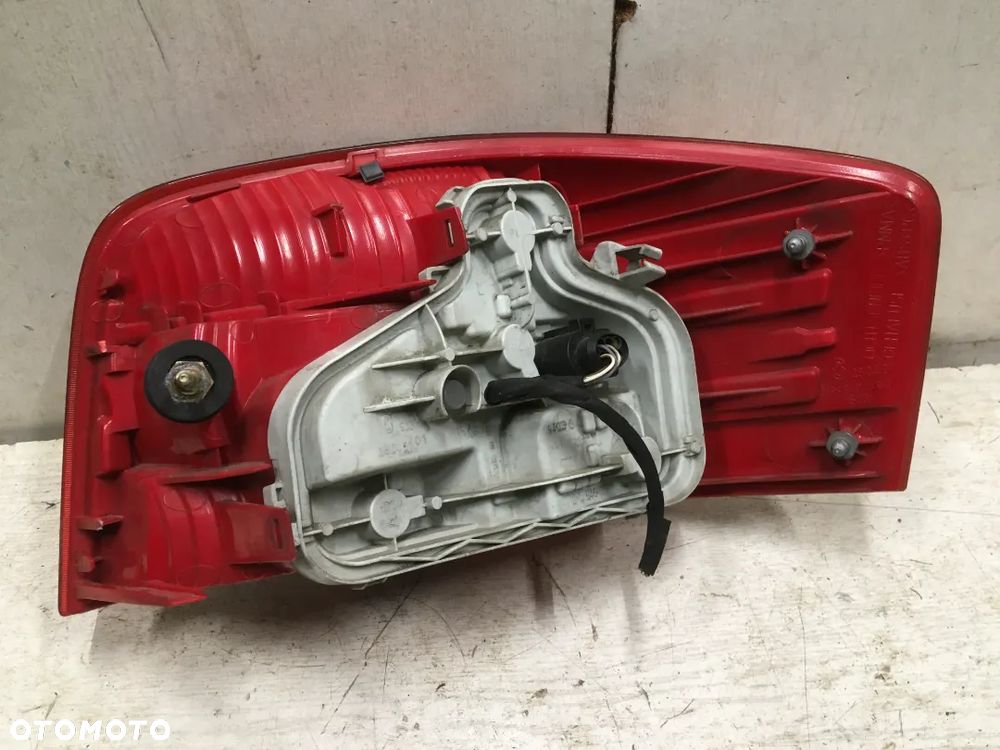 AUDI A3 8P 03- LAMPA TYŁ tylna prawa lewa - 3