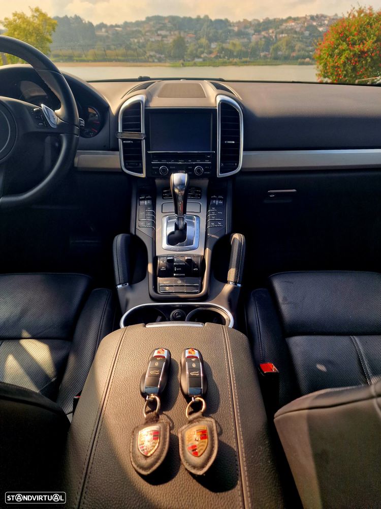 Porsche Cayenne 3.0 V6 - 19