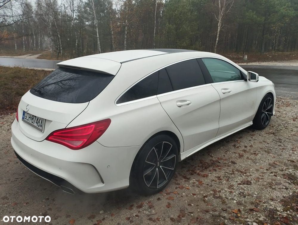 Mercedes-Benz CLA 200 7G-DCT AMG Line - 5