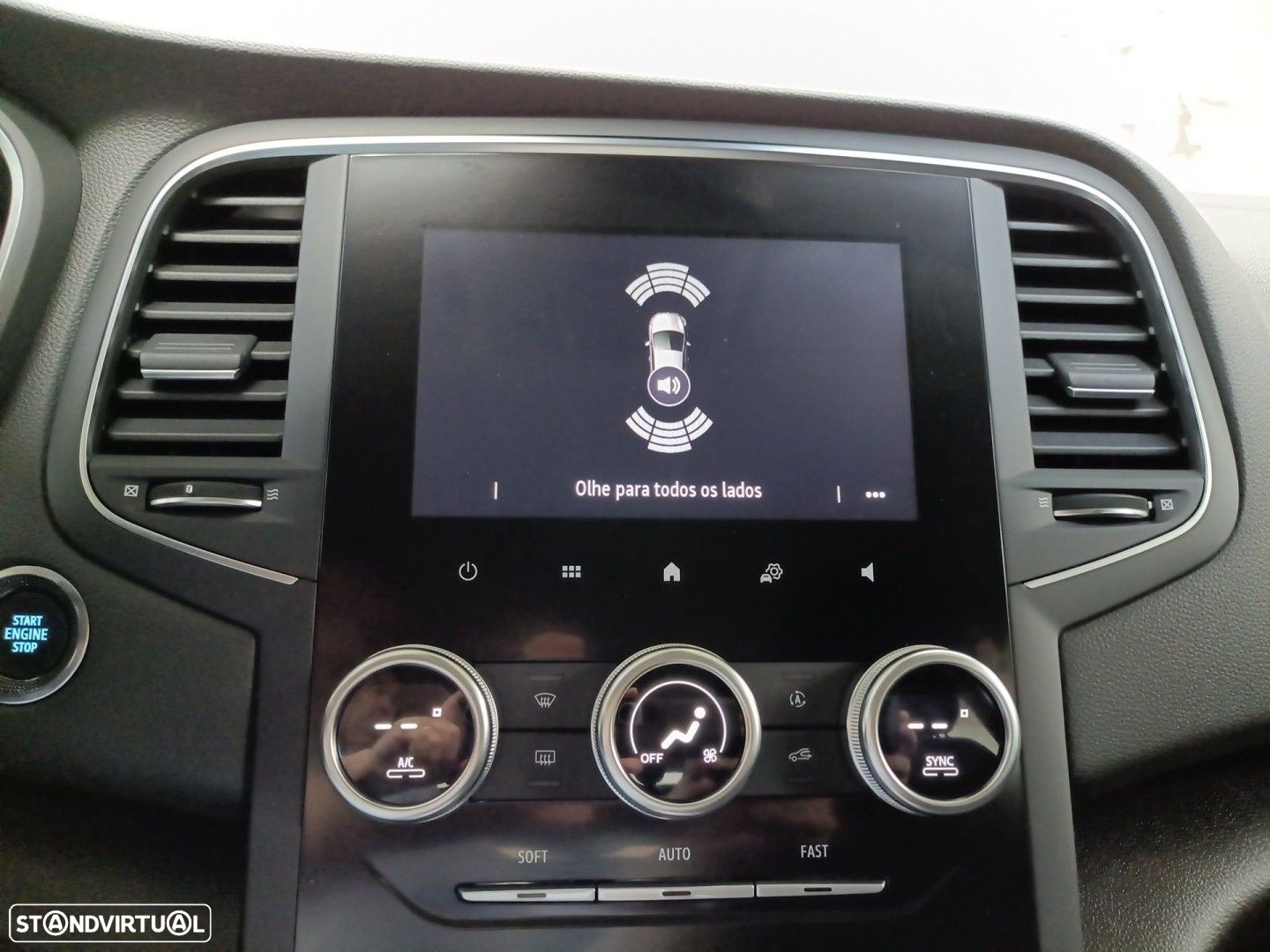 Renault Mégane Sport Tourer 1.6 E-Tech Plug-In E-Tech Hybrid Engineered - 17