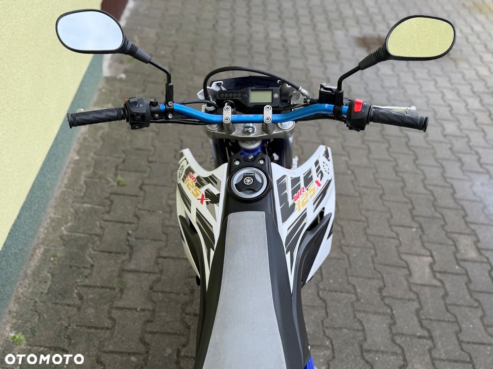 Yamaha WR - 16