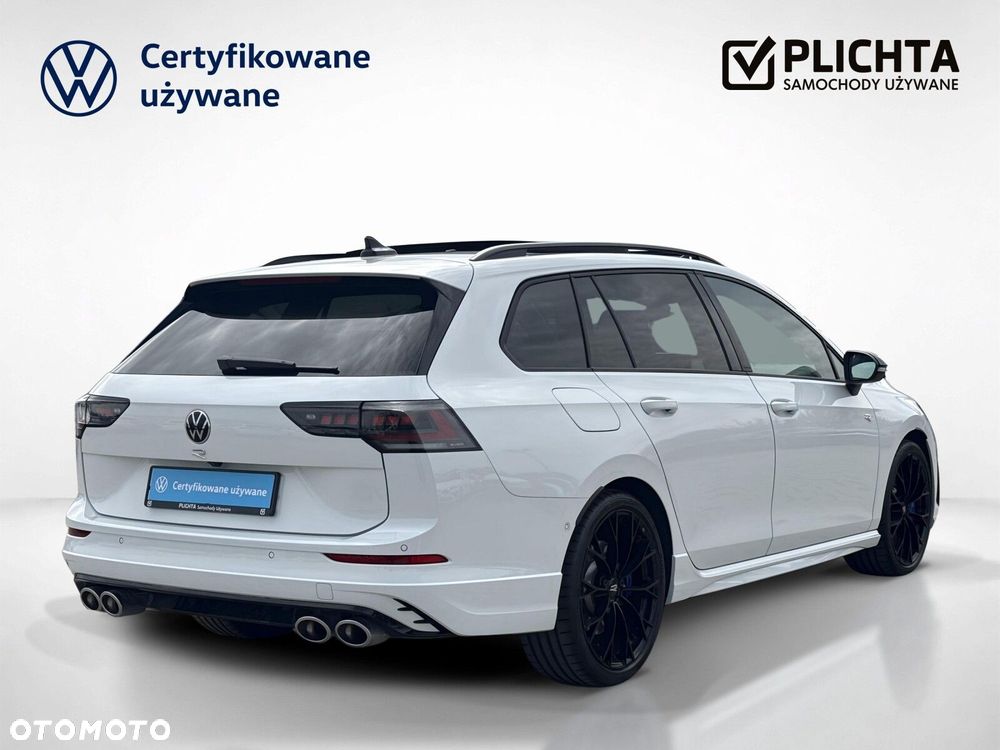 Volkswagen Golf - 6
