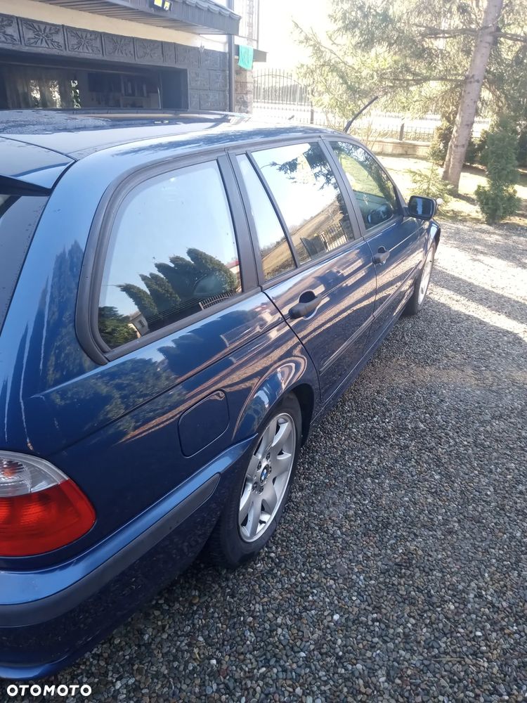 BMW Seria 3 - 12