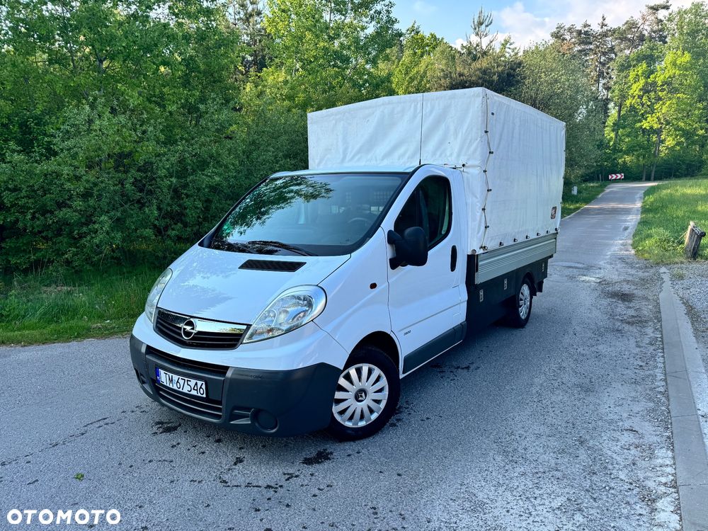 Opel Vivaro - 1
