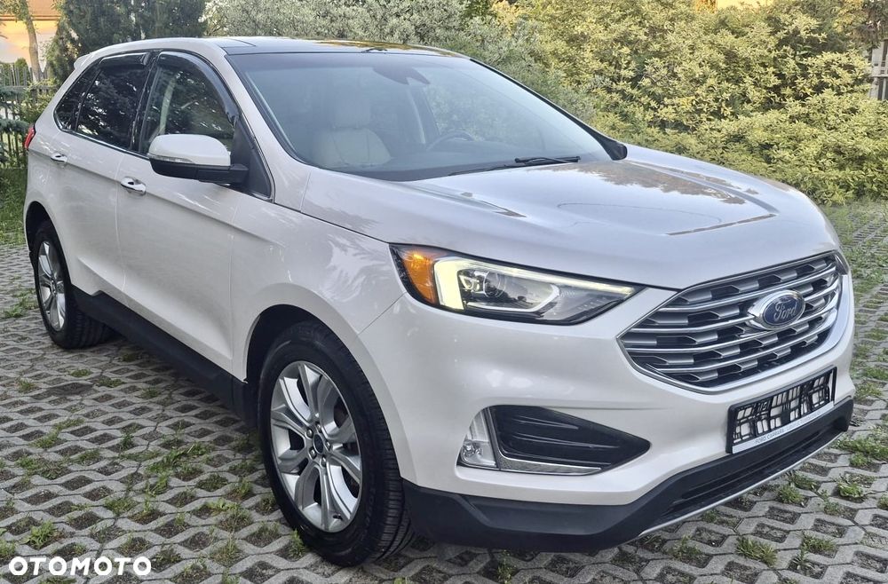Ford Edge - 2