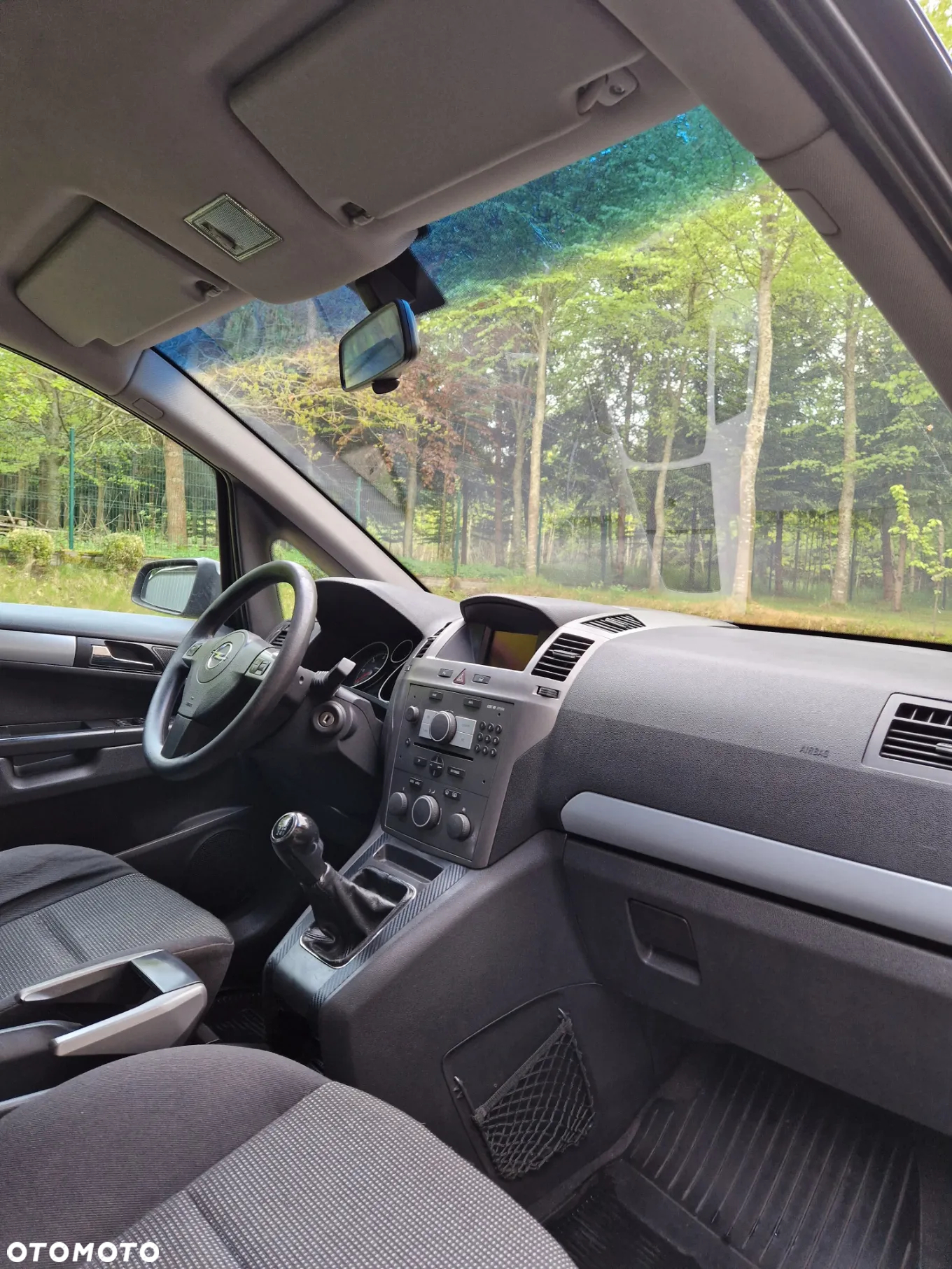 Opel Zafira 1.9 CDTI - 11
