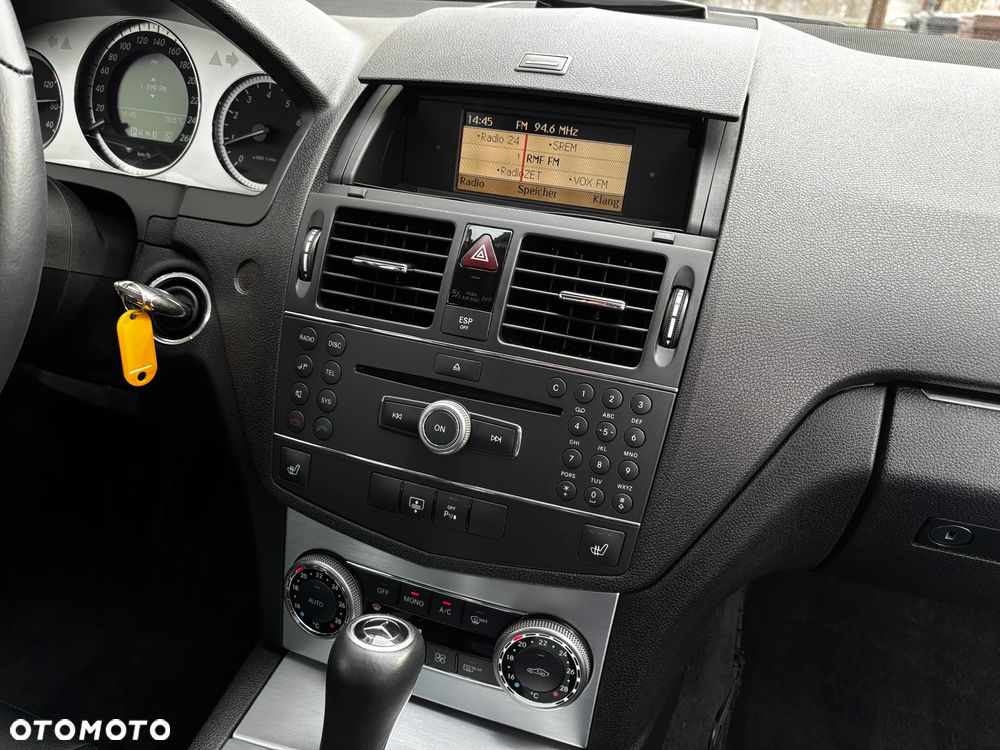 Mercedes-Benz Klasa C - 37