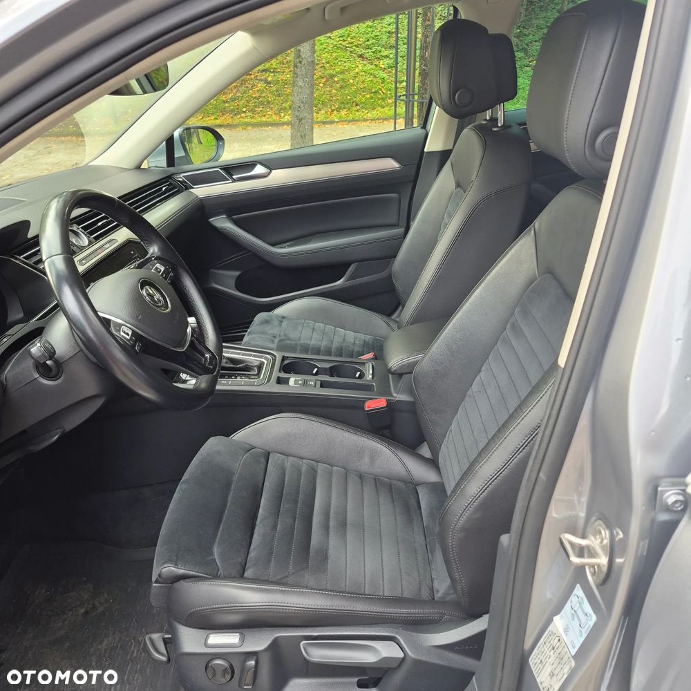 Volkswagen Passat - 18