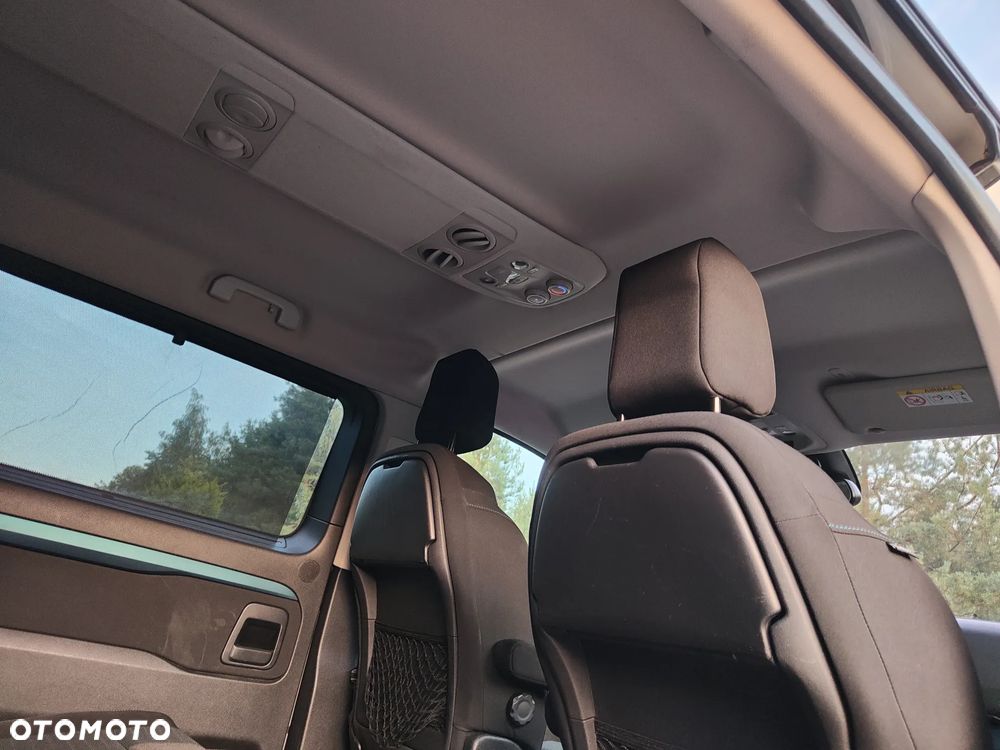 Peugeot Traveller L2 2.0 Active - 11