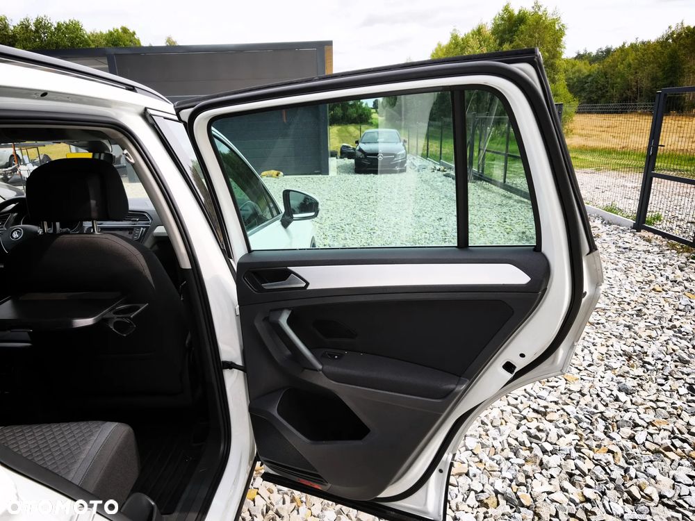 Volkswagen Tiguan 2.0 TDI SCR (BlueMotion Technology) Sound - 25