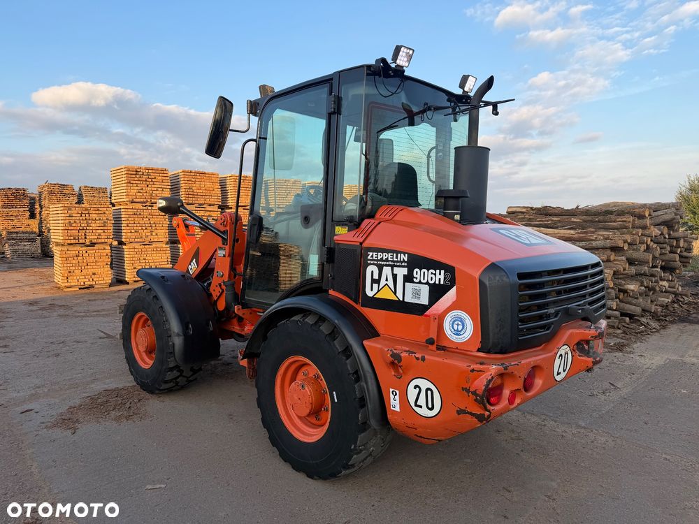 Caterpillar 906H2 - 4