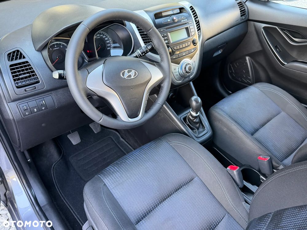 Hyundai ix20 1.4 blue Comfort - 12