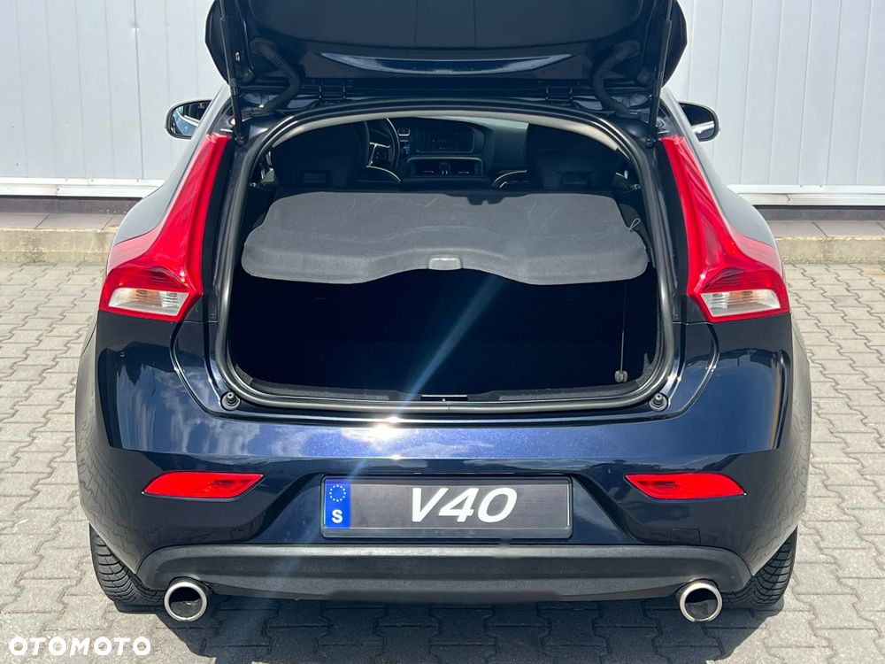 Volvo V40 - 15