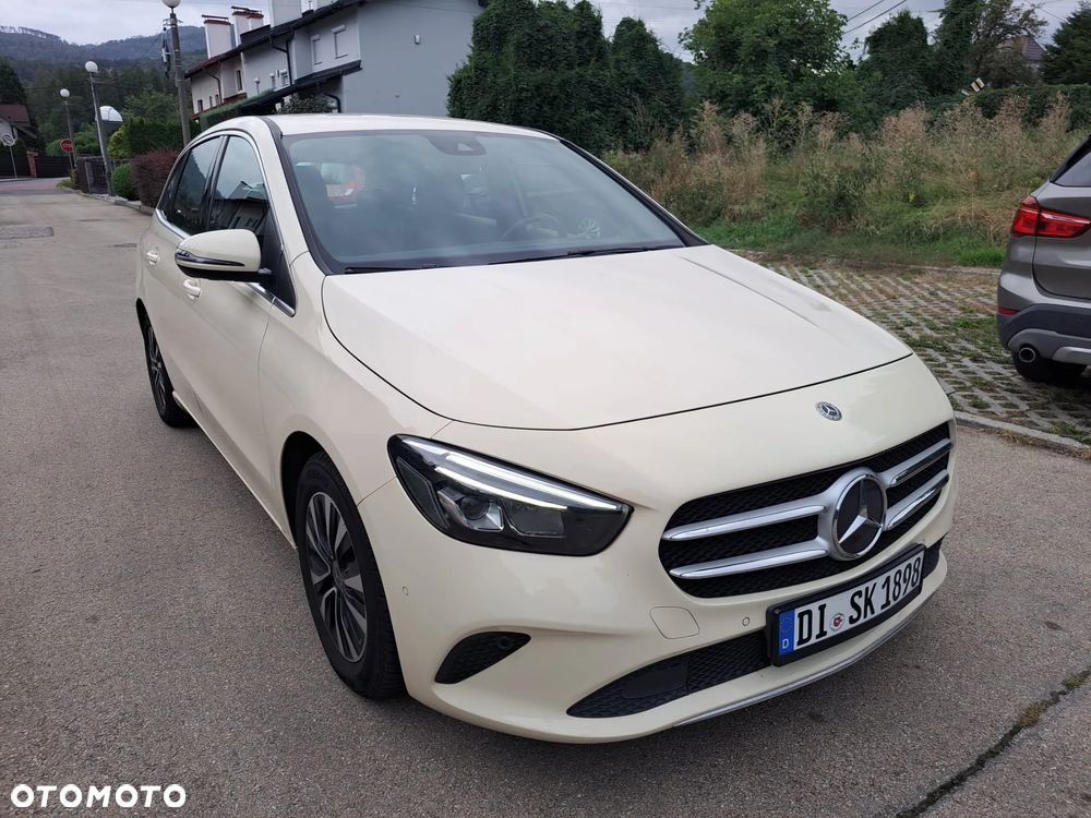 Mercedes-Benz Klasa B 180 d 7G-DCT Edition 2020 - 4