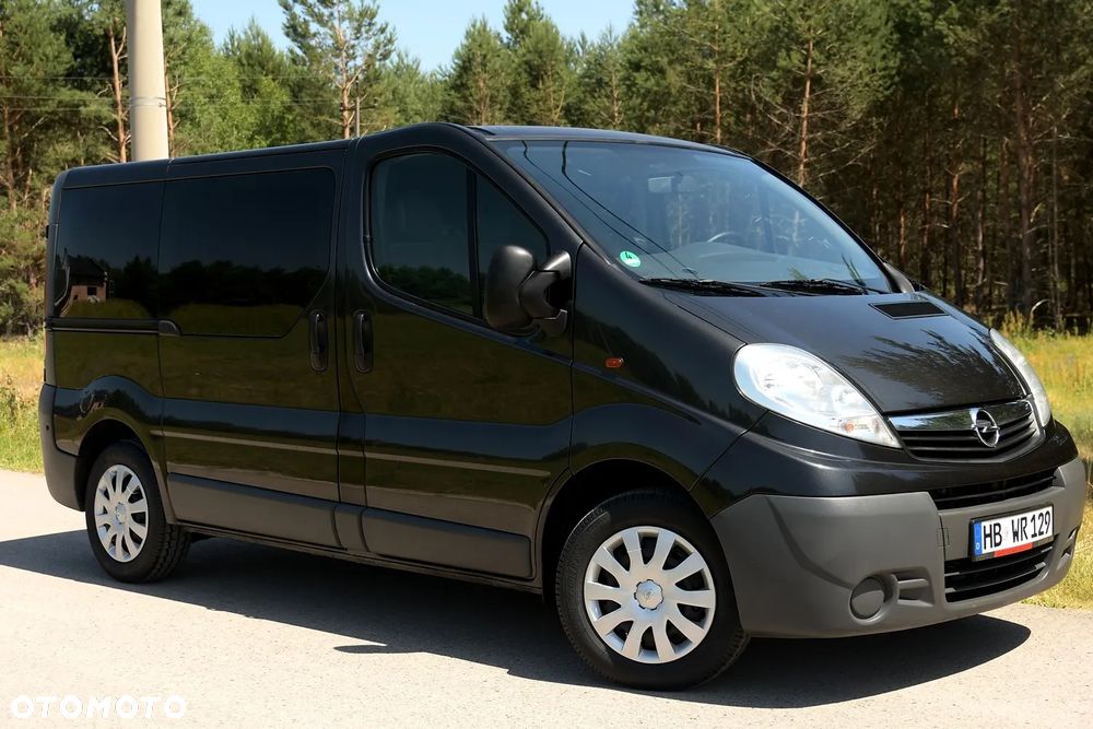 Opel Vivaro - 11