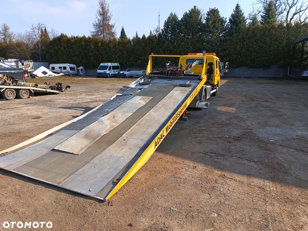 Mitsubishi FUSO / CANTER 7C18D - 15