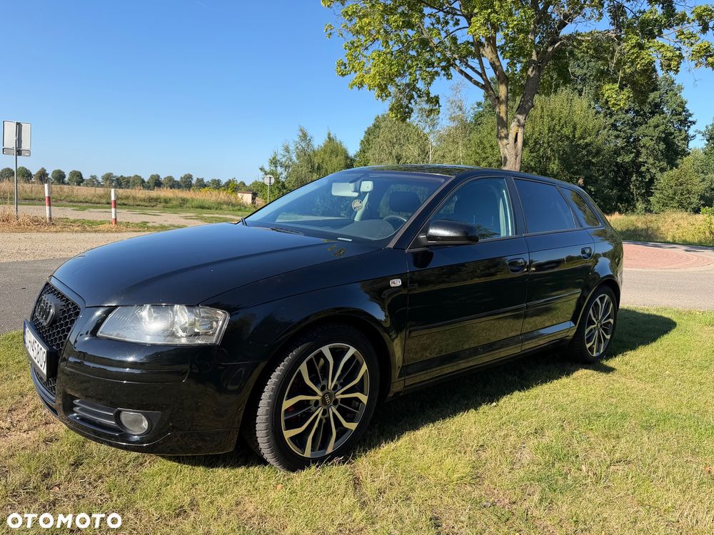 Audi A3 Sportback - 2