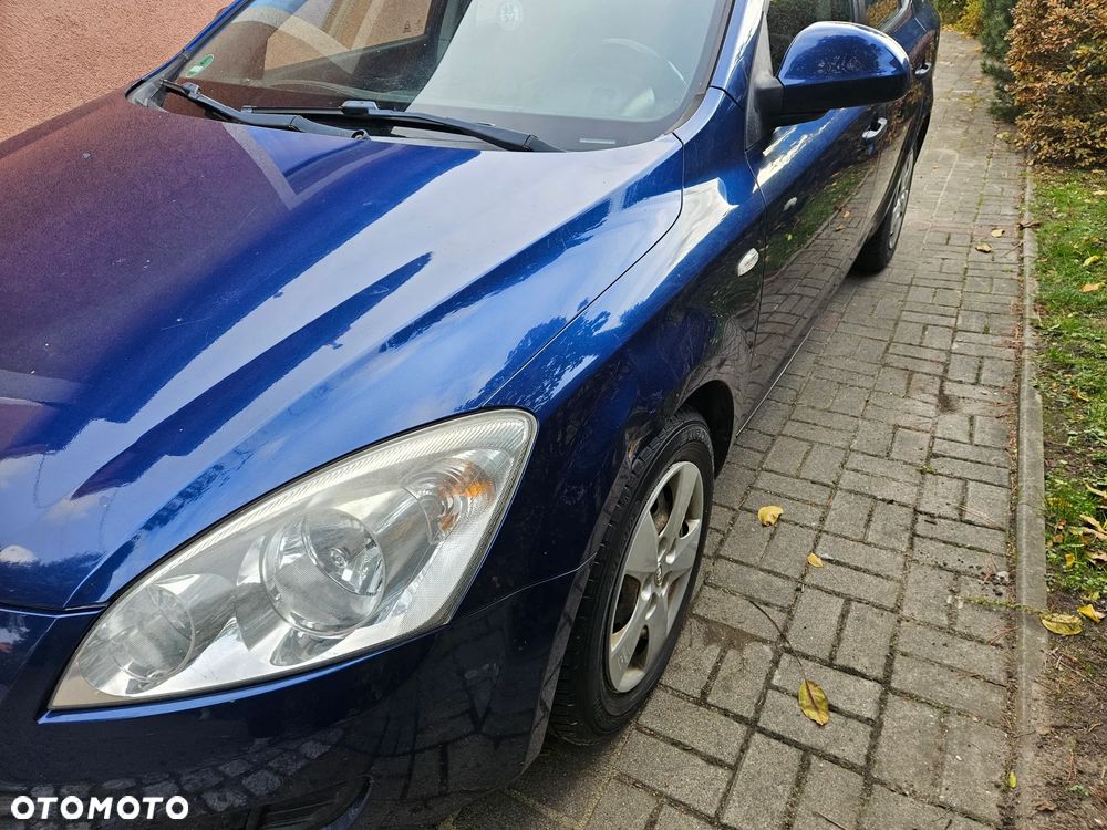 Kia Ceed - 20