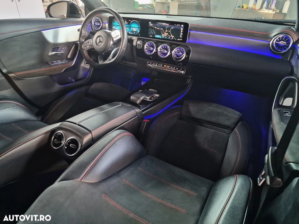 Mercedes-Benz CLA 180 - 18