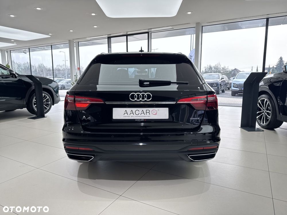 Audi A4 Avant - 4