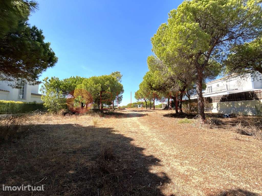 Lote Exclusivo para Moradia nas Varandas do Lago, Almancil - Grande imagem: 4/9