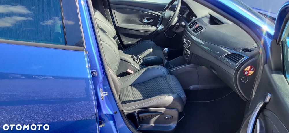 Renault Megane TCe 180 GT - 19