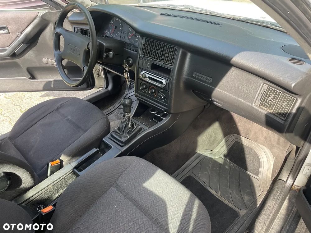 Audi 80 1.6 - 6