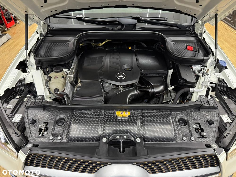 Mercedes-Benz GLE - 22