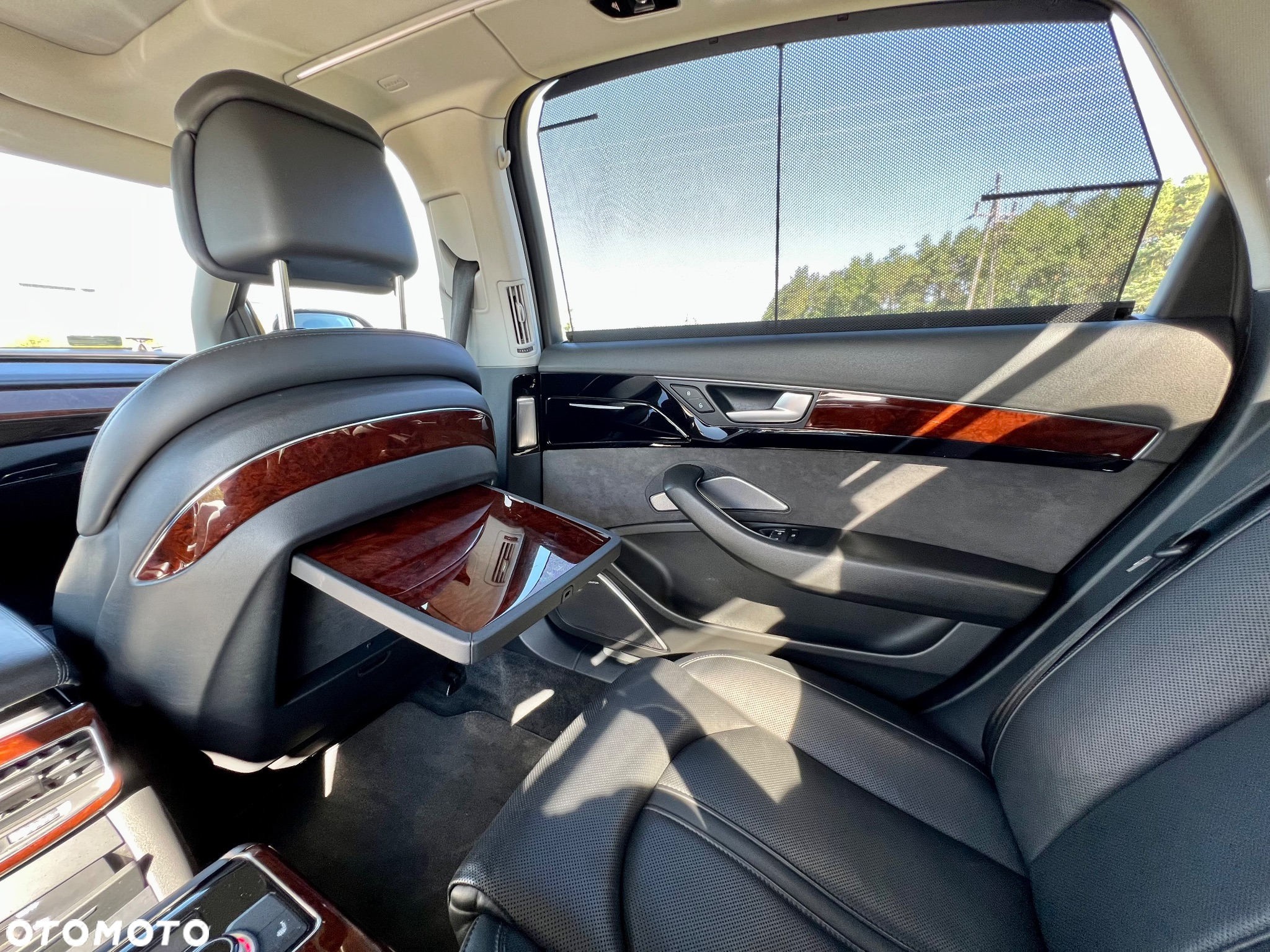 Audi A8 4.2 TDI L Quattro - 32