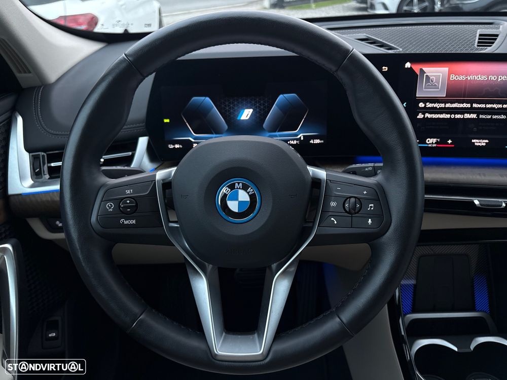BMW iX1 xDrive30 xLine - 45