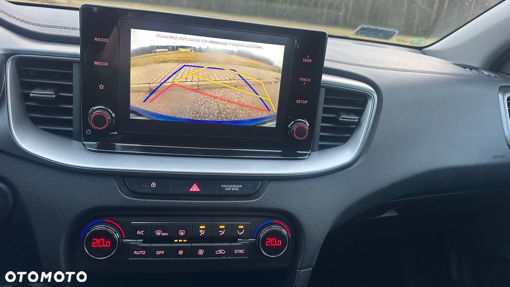 Kia Ceed 1.6 CRDi SCR L - 7