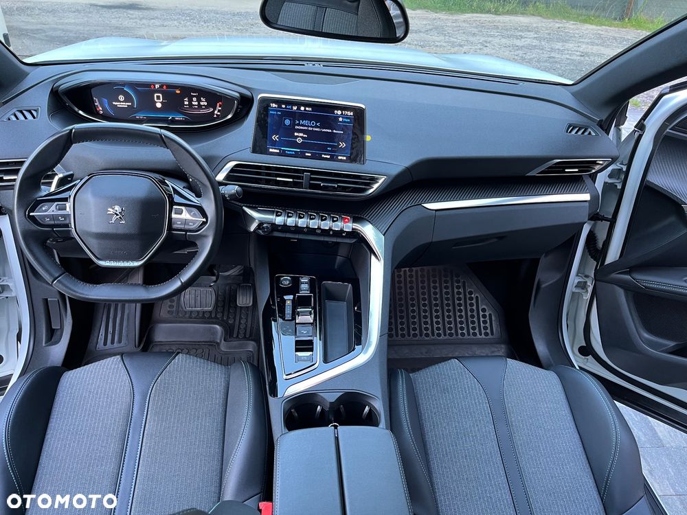 Peugeot 3008 1.2 PureTech Allure Pack S&S EAT8 - 13