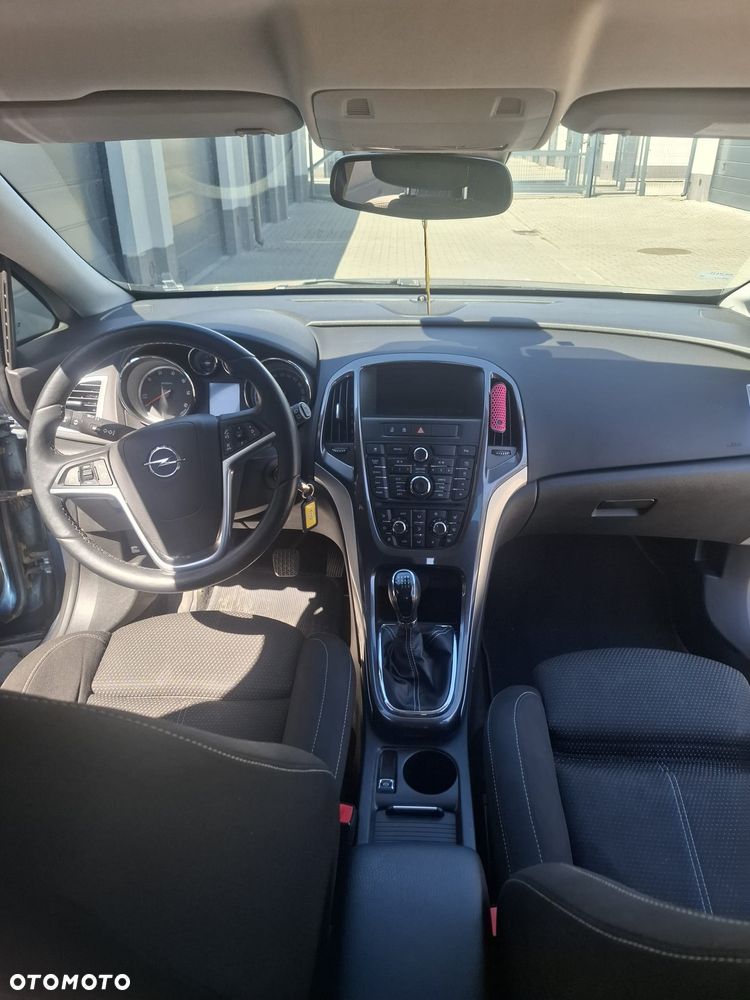 Opel Astra 1.7 CDTI DPF ecoFLEX Start/Stop 99g Exklusiv - 9