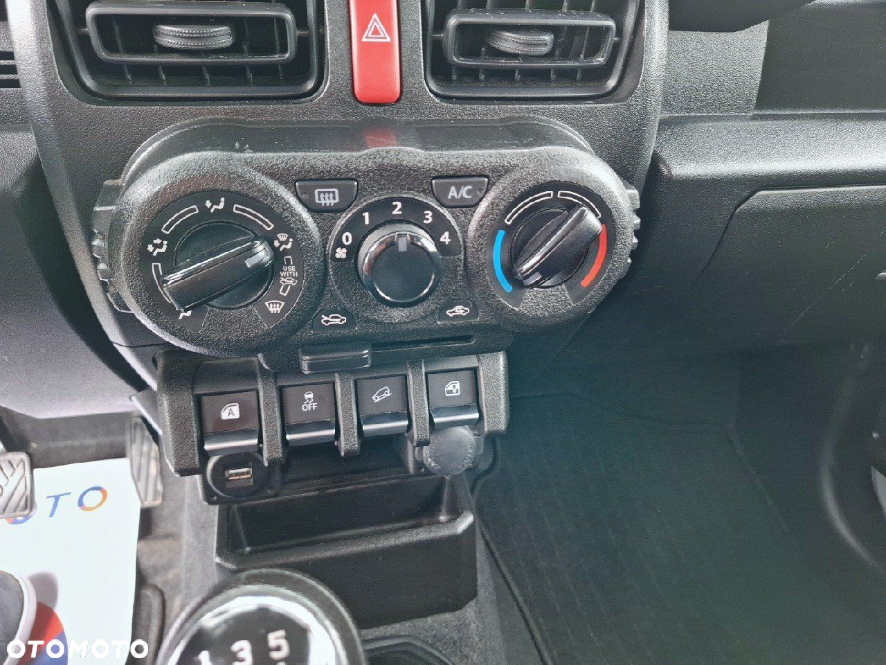 Suzuki Jimny 1.5 Pro - 19
