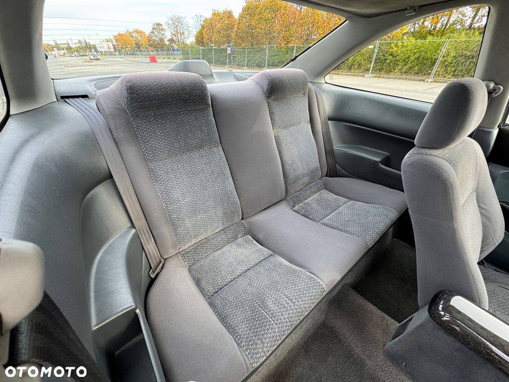 Honda Civic 1.6i LS - 22