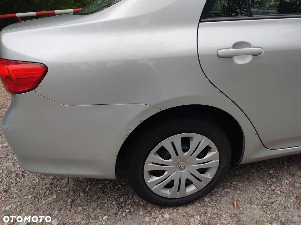 Toyota Corolla 1.4 D-4D - 7