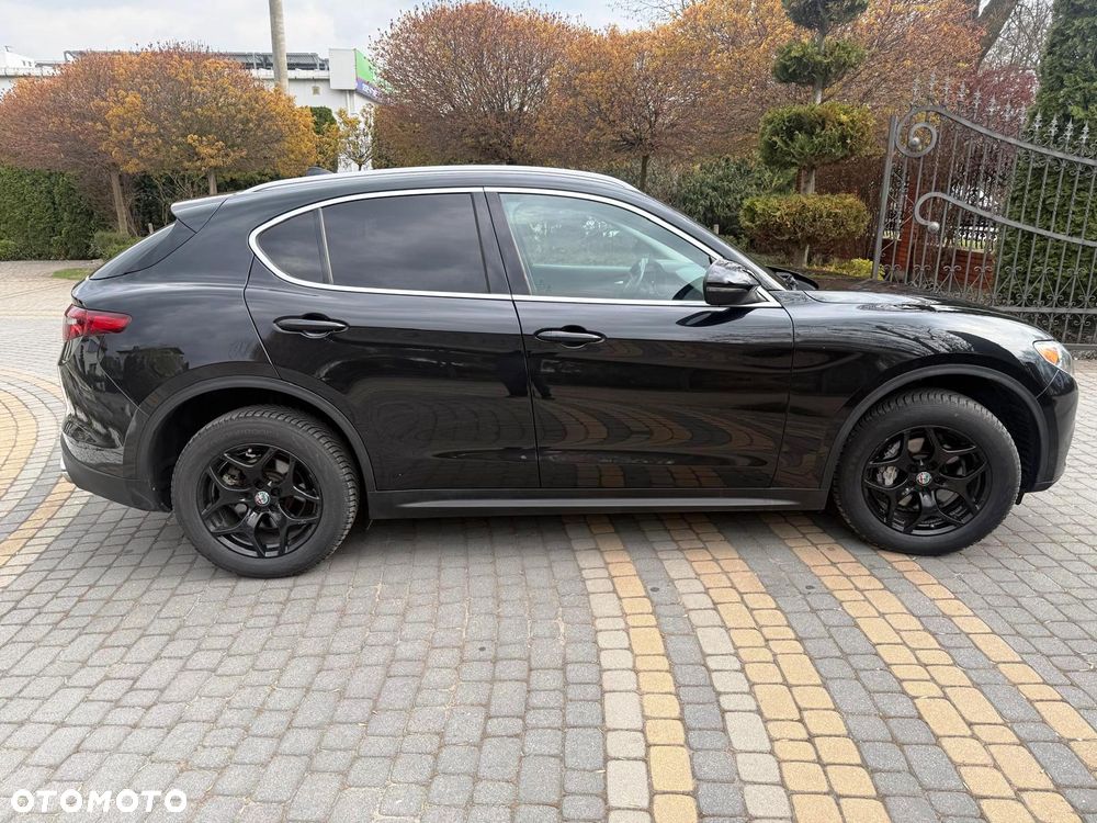 Alfa Romeo Stelvio 2.0 Turbo 16V AT8-Q4 Competizione - 18
