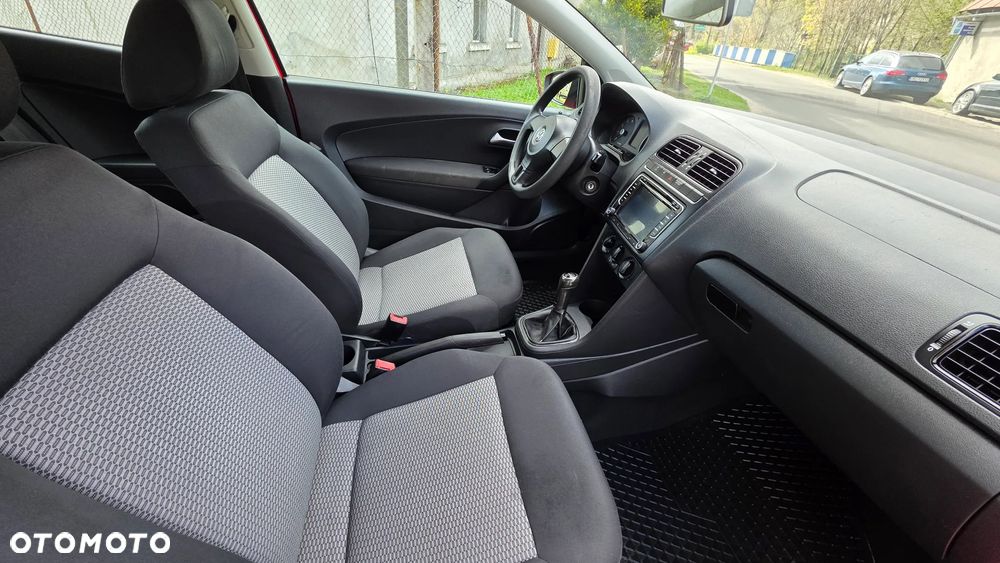 Volkswagen Polo - 9
