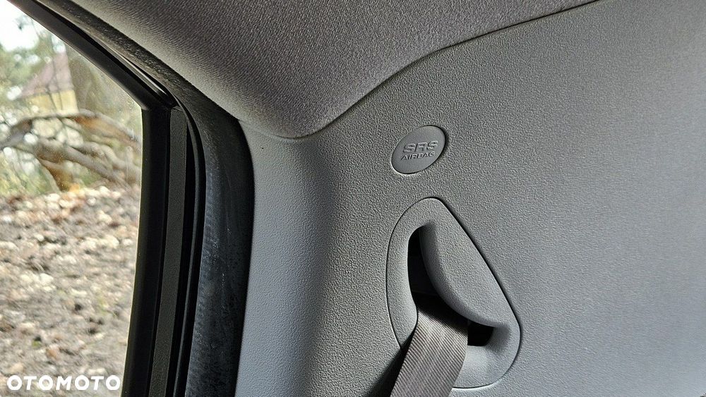 Kia Rio 1.4 Spirit - 38