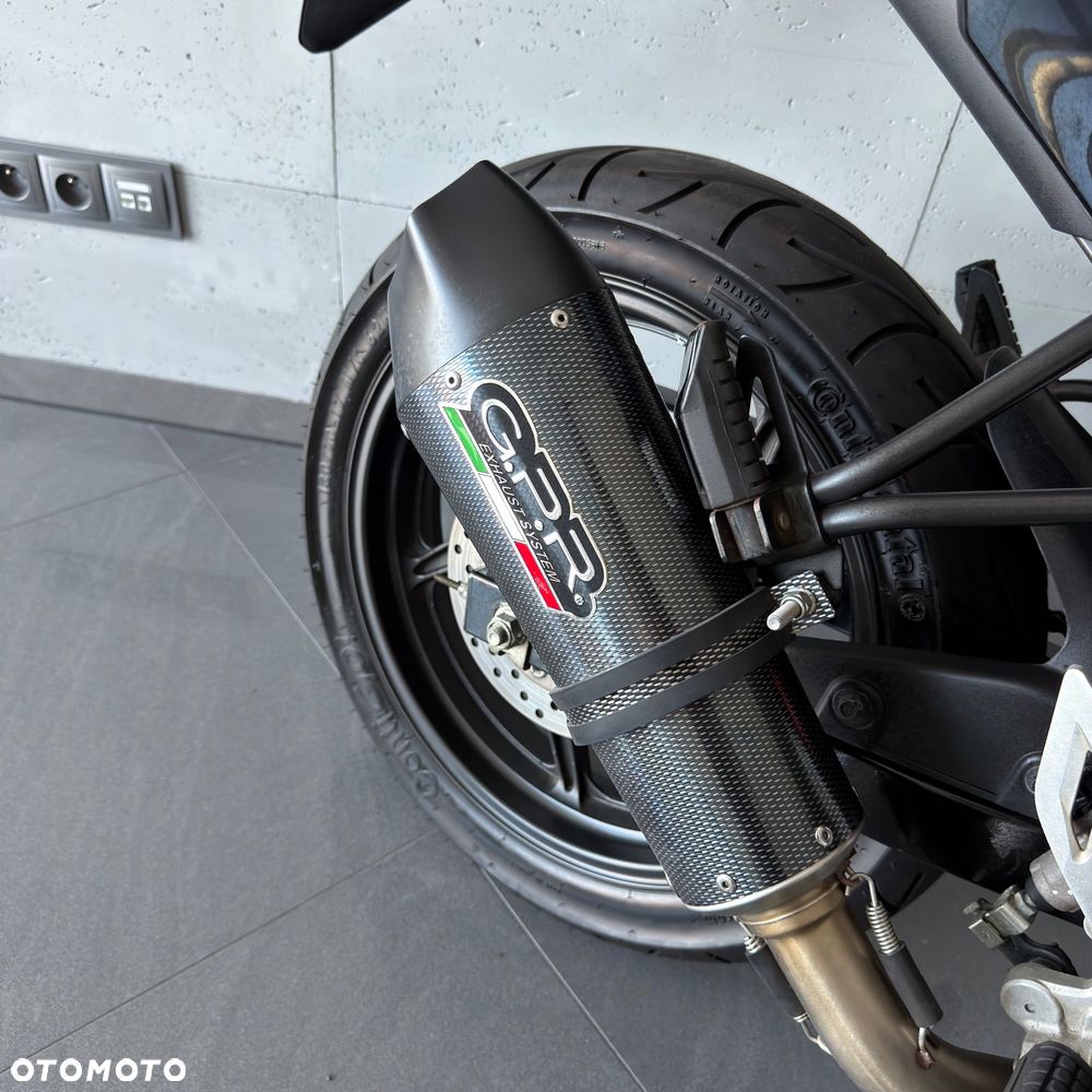Honda CBR - 7