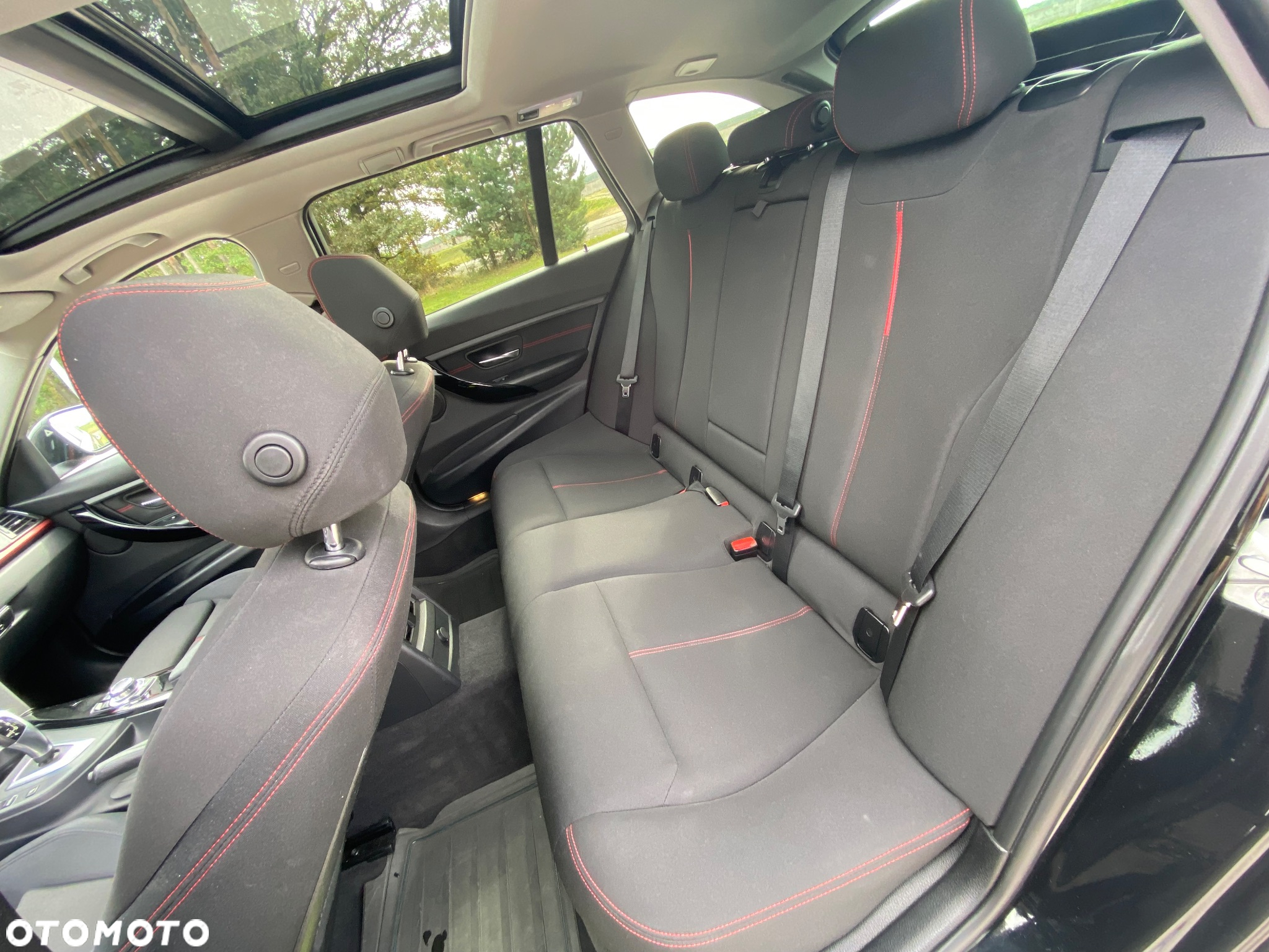 BMW Seria 3 330d Sport Line - 12