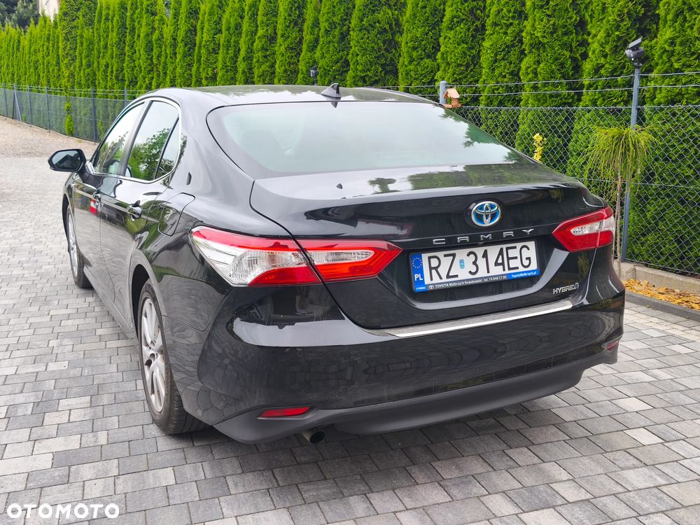 Toyota Camry 2.5 Hybrid Comfort CVT - 5