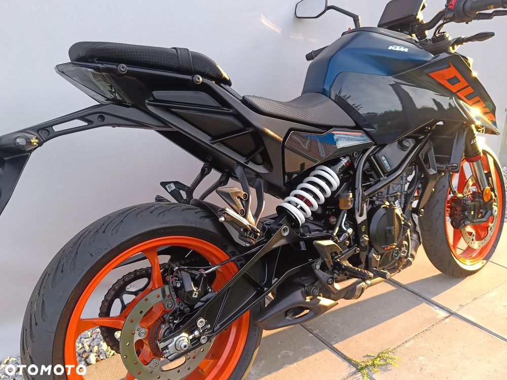 KTM Duke 125 - 15