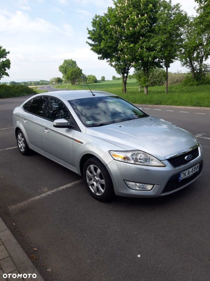 Ford Mondeo 2.0 TDCi Ambiente - 2