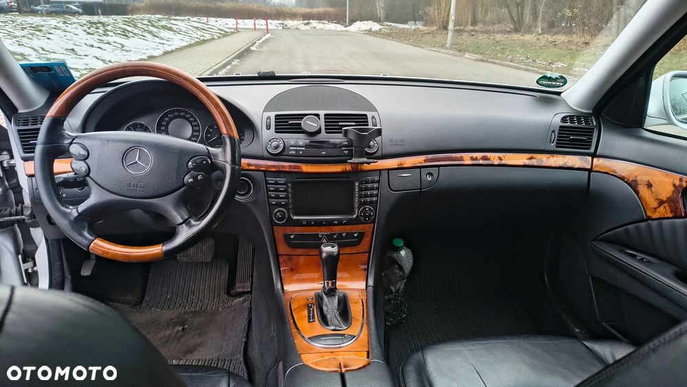 Mercedes-Benz Klasa E - 14