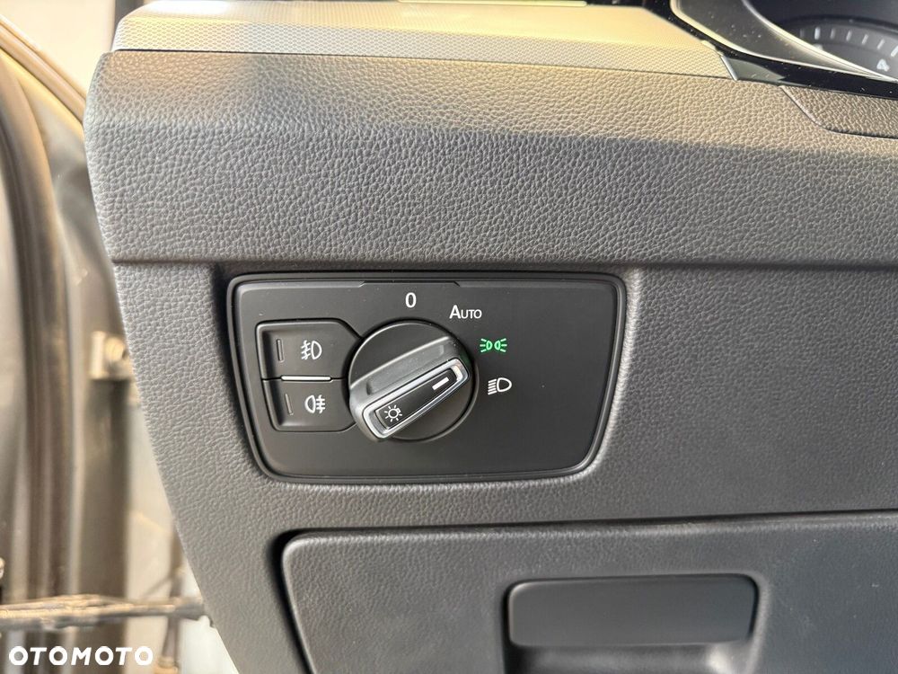 Volkswagen Passat - 22