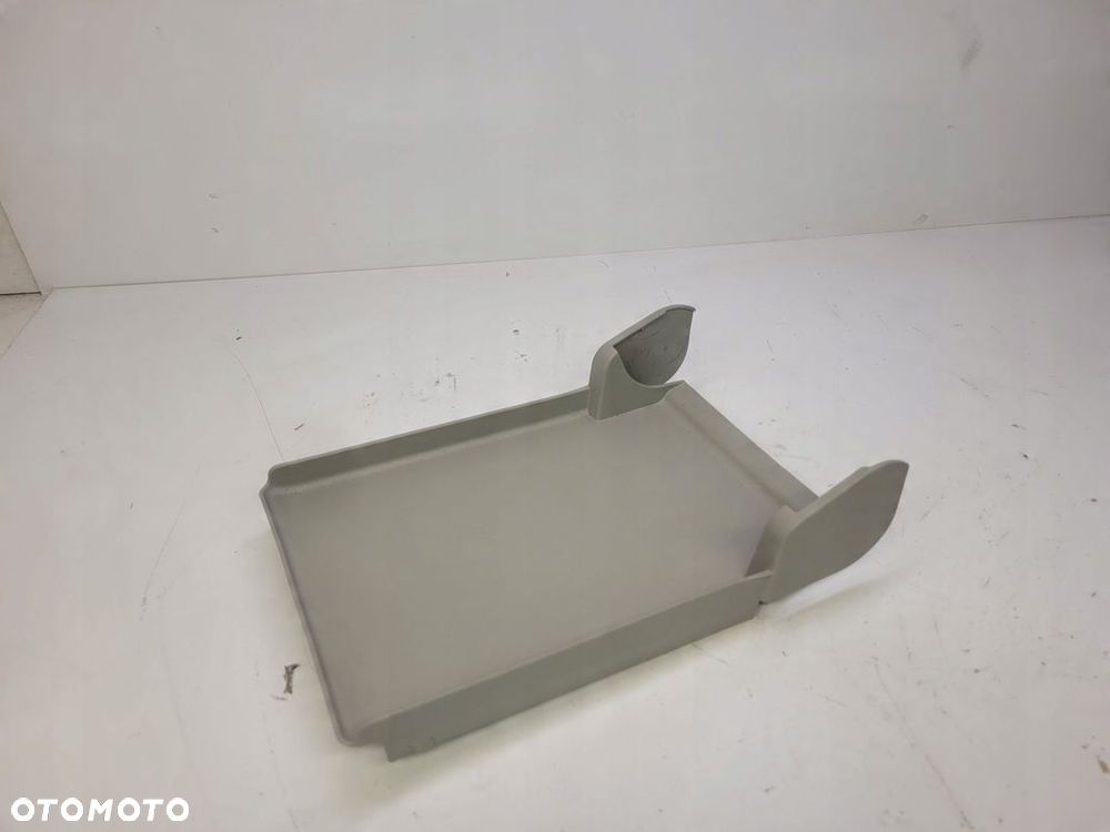 RAMKA OSŁONA PODŁOKIETNIKA AUDI Q5 Q7 4L0885219 - 2