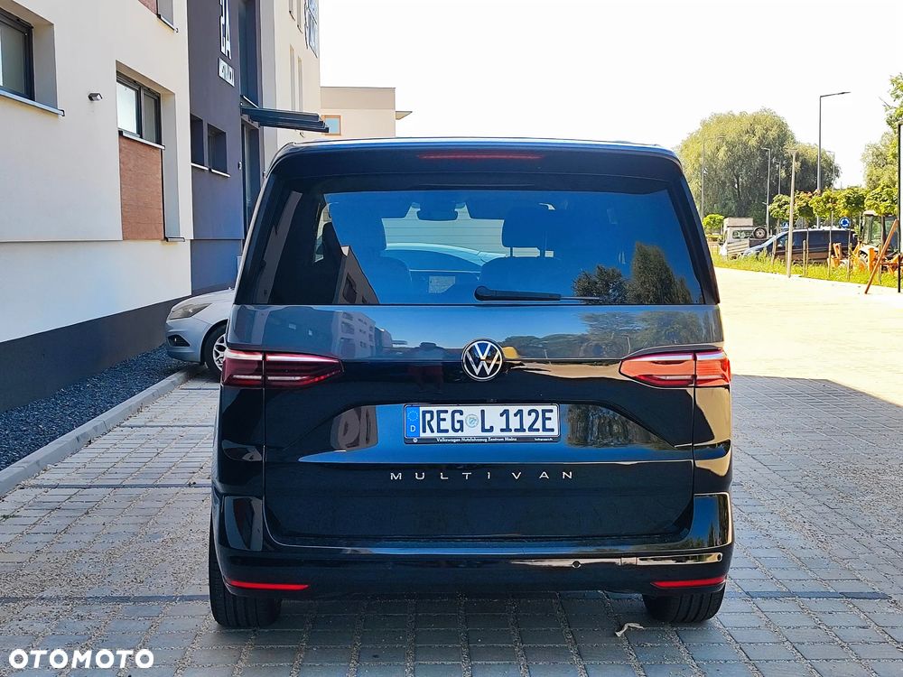 Volkswagen Multivan - 5